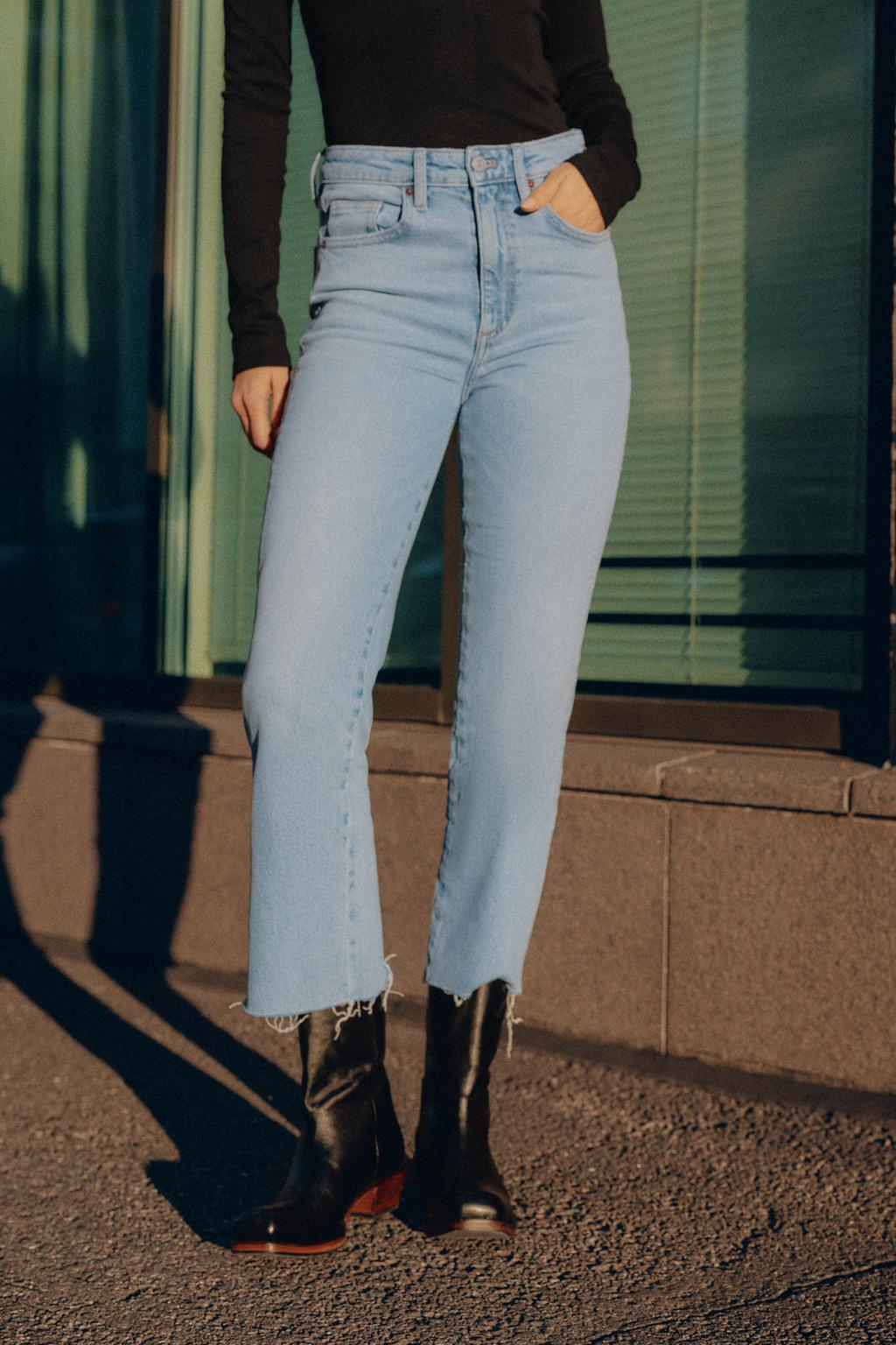 JEANS TRF CROPPED FLARE TIRO ALTO