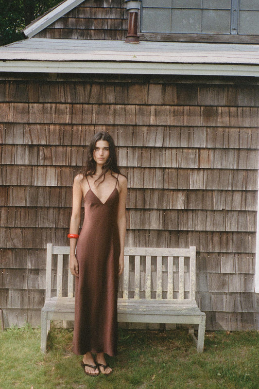 VESTIDO MIDI SATINADO TIRANTES